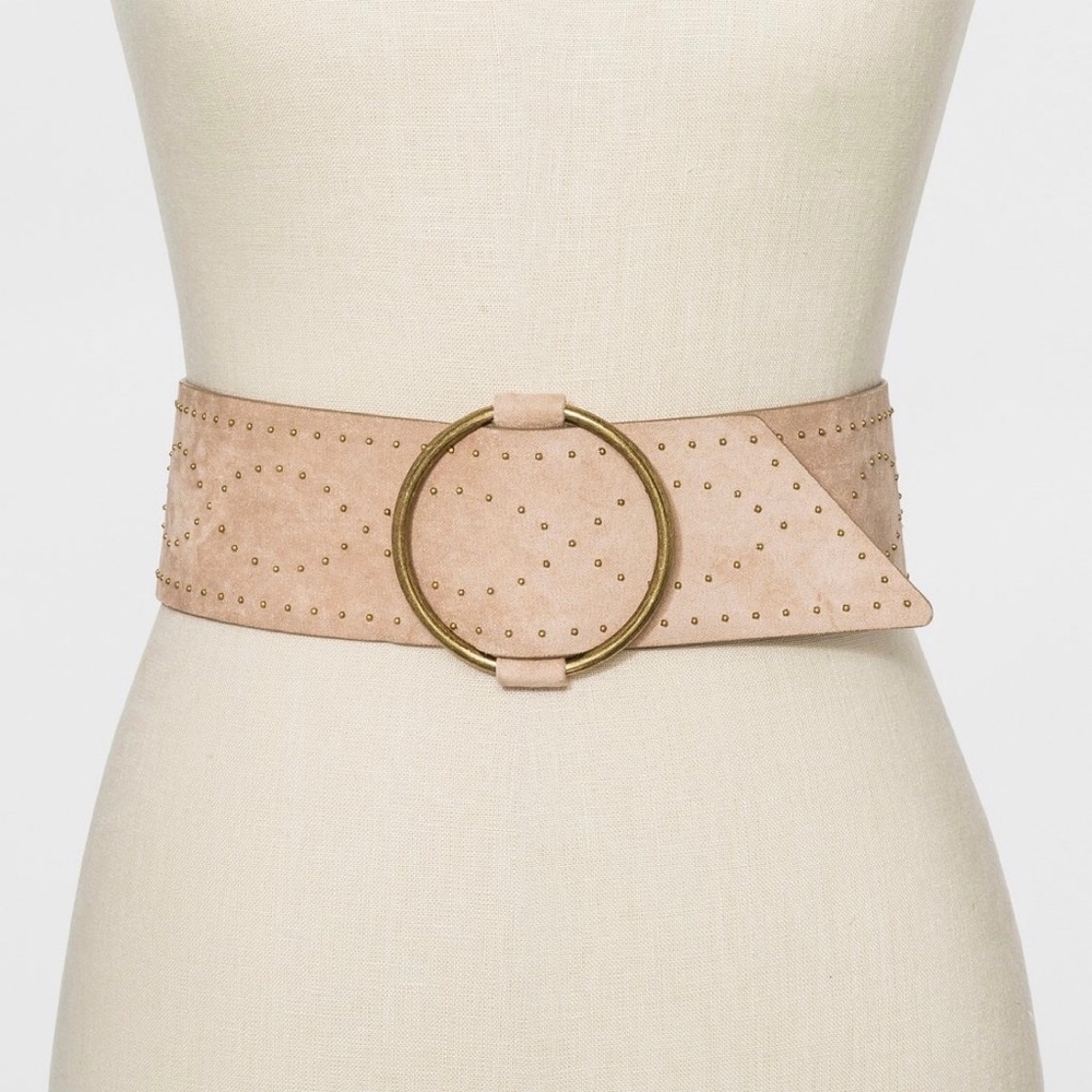 Universal Thread Studded Belt